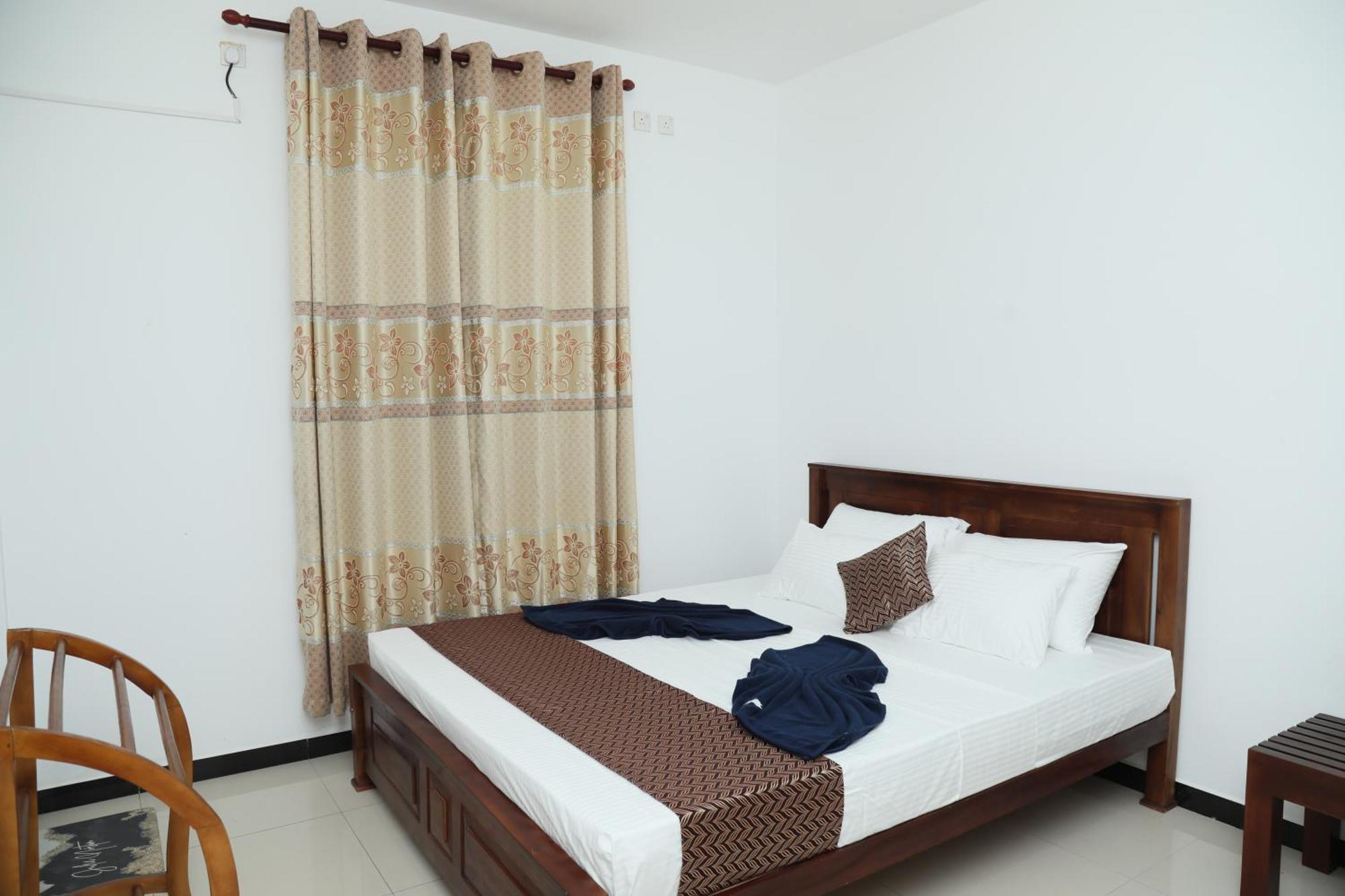 Crystal Wave Holiday Resort Polhena Matara Kültér fotó